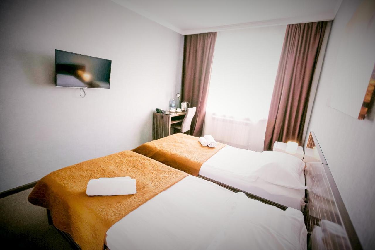 Premier Hotel 3*